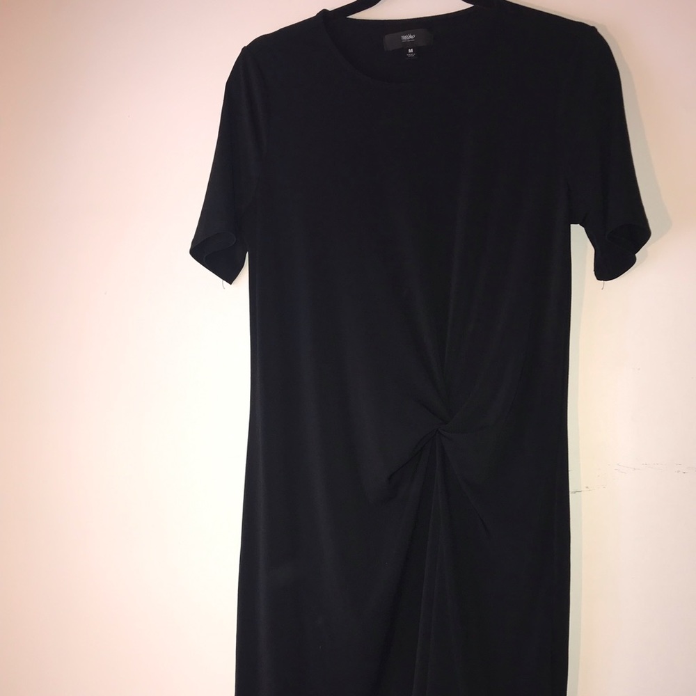 Black mid length dress with scrunch detailing!!!